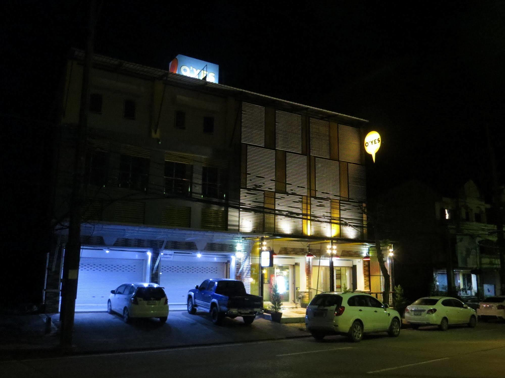 Oyes Hostel Krabi Exterior photo